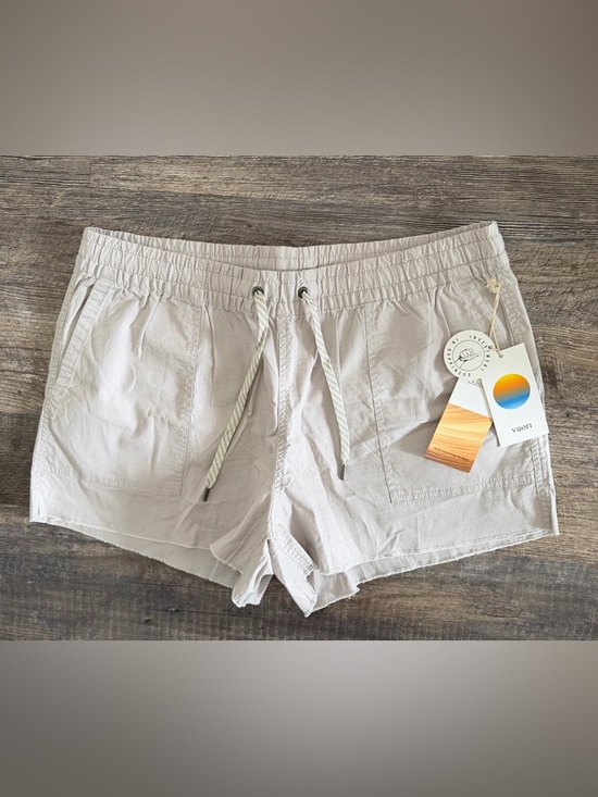 Vuori Pants - VUORI Women's sixe XL Vintage Ripstop Organic Cotton Short -Suede
